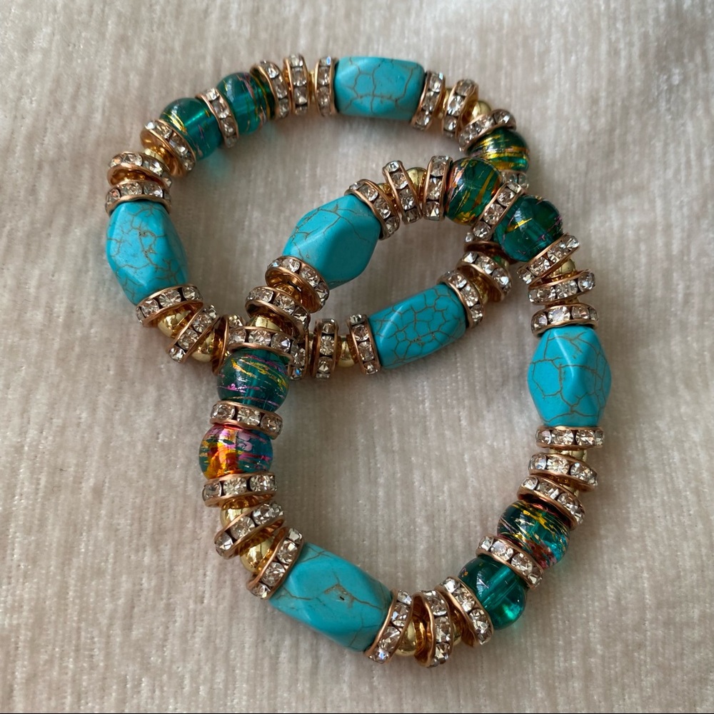 Set Of 2 Stretch Stack Bracelets Blue Crackle Gold